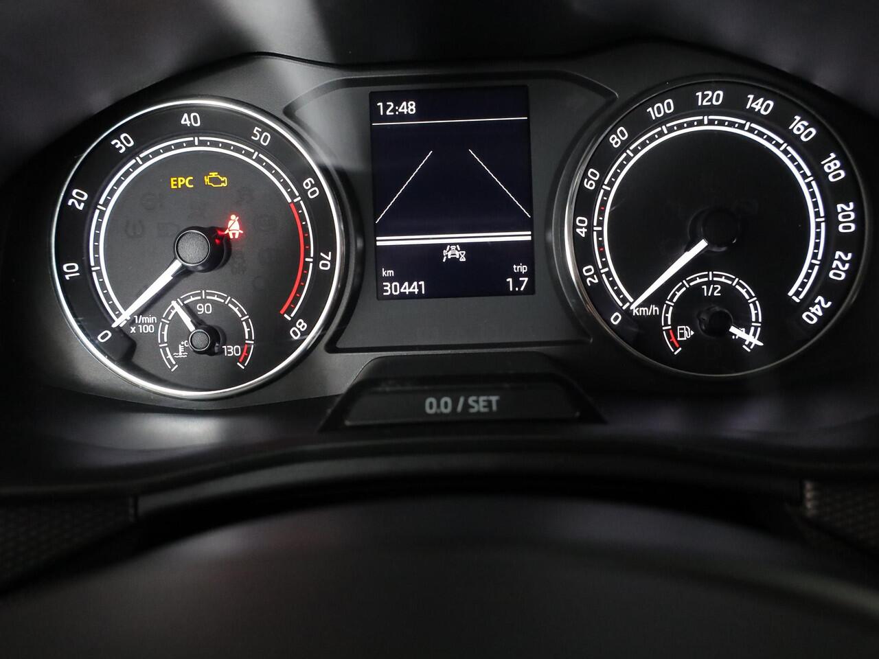 Skoda Kamiq 1.0 TSI Ambition 110 pk | Verlengde garantie | Navigatie via App | Cruise control | LED koplampen |