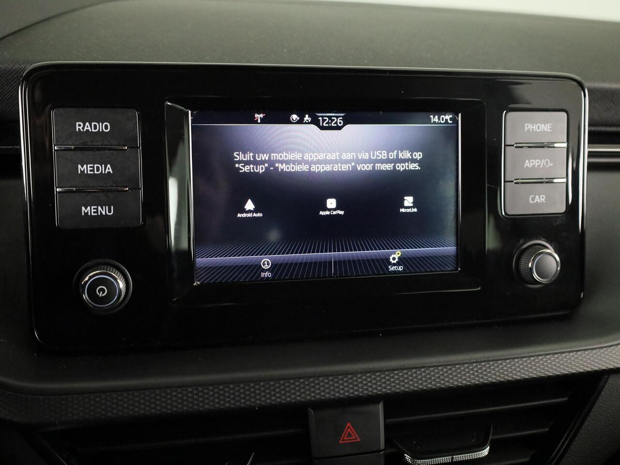 Skoda Kamiq 1.0 TSI Ambition 110 pk Automaat (DSG) | Verlengde garantie || Navigatie via App | Cruise control | LED koplampen | Apple Carplay/Android Auto |