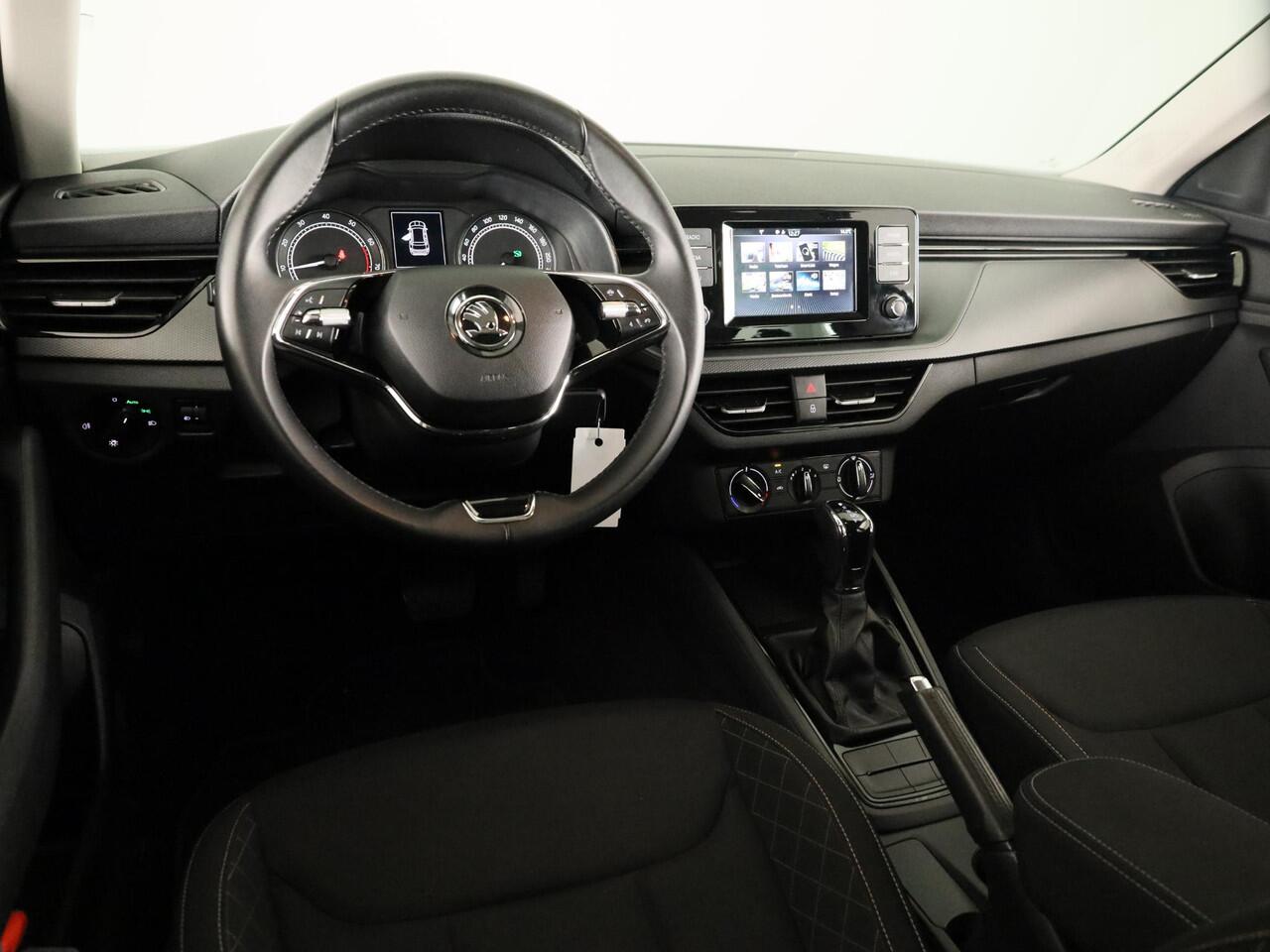 Skoda Kamiq 1.0 TSI Ambition 110 pk Automaat (DSG) | Verlengde garantie || Navigatie via App | Cruise control | LED koplampen | Apple Carplay/Android Auto |