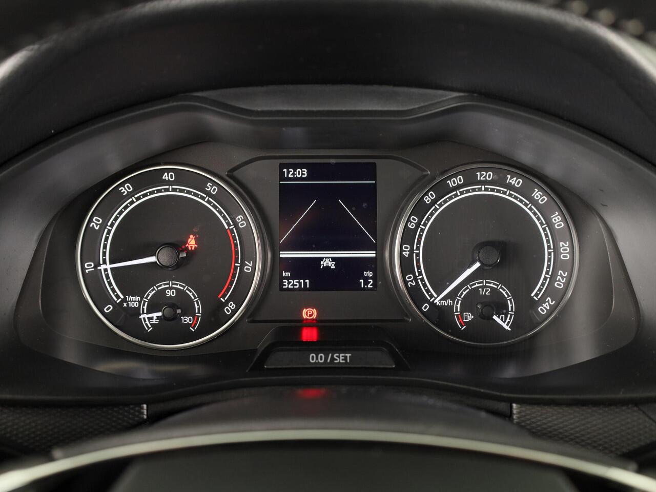 Skoda Kamiq 1.0 TSI Ambition 110 pk | Verlengde garantie | Navigatie via App | Cruise control | LED koplampen | Apple Carplay/Android Auto |