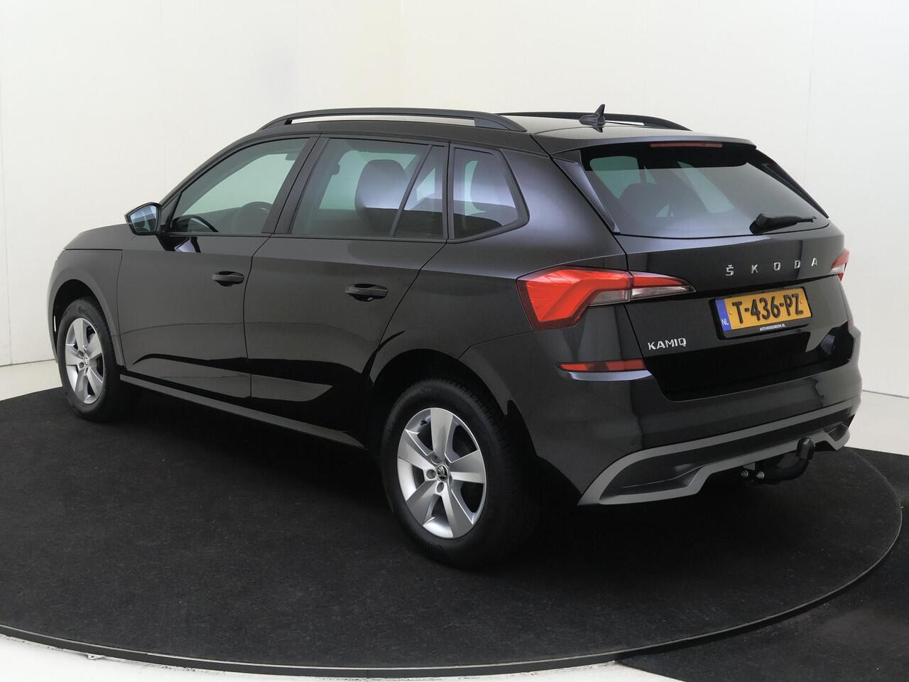 Skoda Kamiq 1.0 TSI Ambition | Trekhaak | Parkeersensoren achter | Cruise Control | CarPlay | Airco |