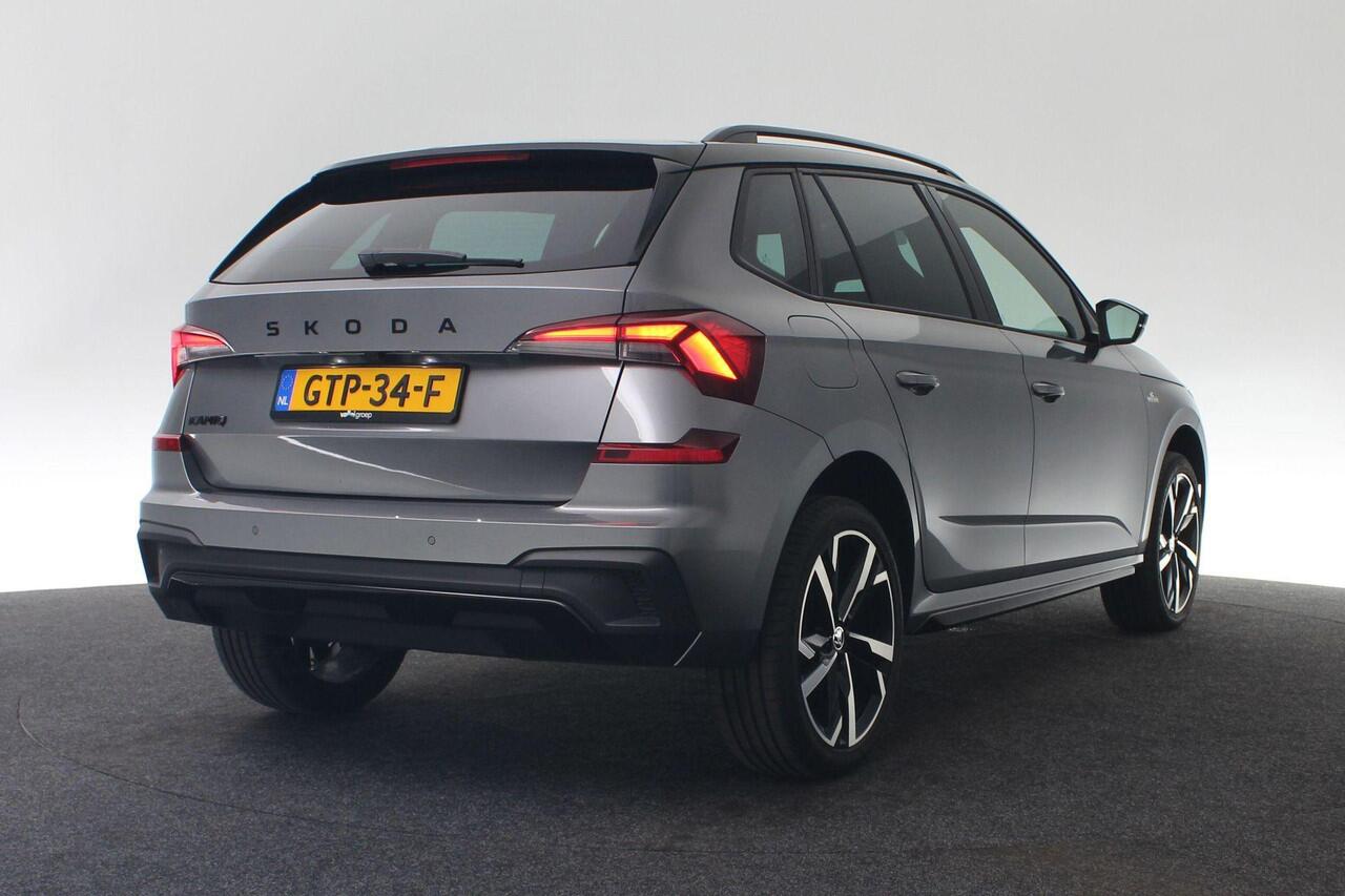 Skoda Kamiq Monte Carlo 1.0 TSI 85 kW / 115 pk | Panoramadak | Camera | Stoelverwarming | 18 inch | Keyless Entry | Elektrische Kofferklep | Draadloos Apple Carplay/Android Auto