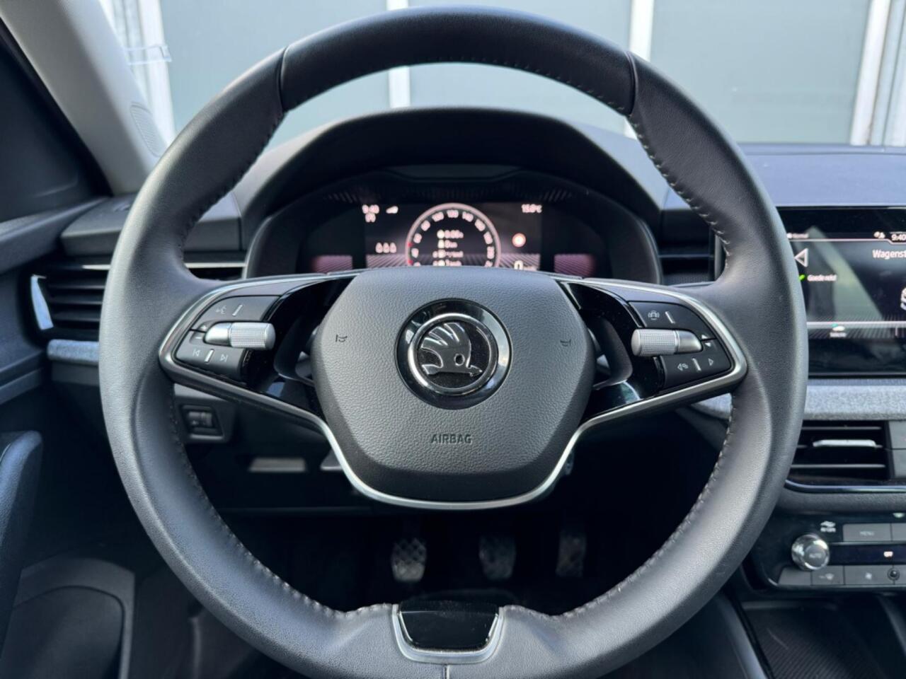 Skoda Kamiq 1.0 TSI 95pk Sportline | Camera | Climate | Carplay