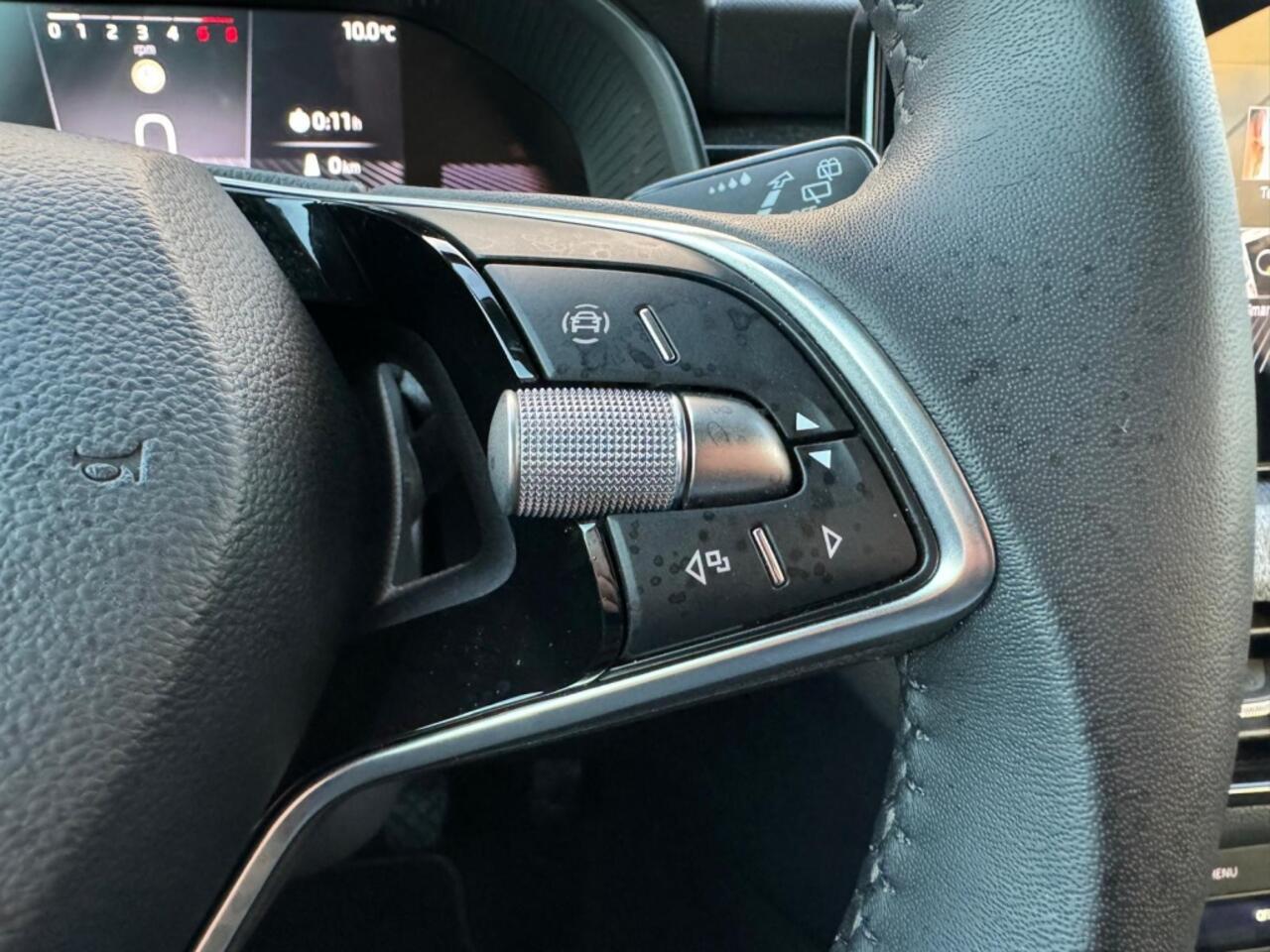 Skoda Kamiq 1.0 TSI 95pk Sportline | Camera | Climate | Carplay