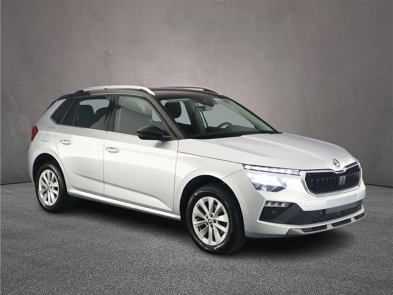 Skoda Kamiq Selection 1.0 TSI 115pk DSG Automaat Adaptive cruise control, Stuurwiel verwarmd, Achteruitrijcamera, App connect, LED koplampen, Parkeersensoren