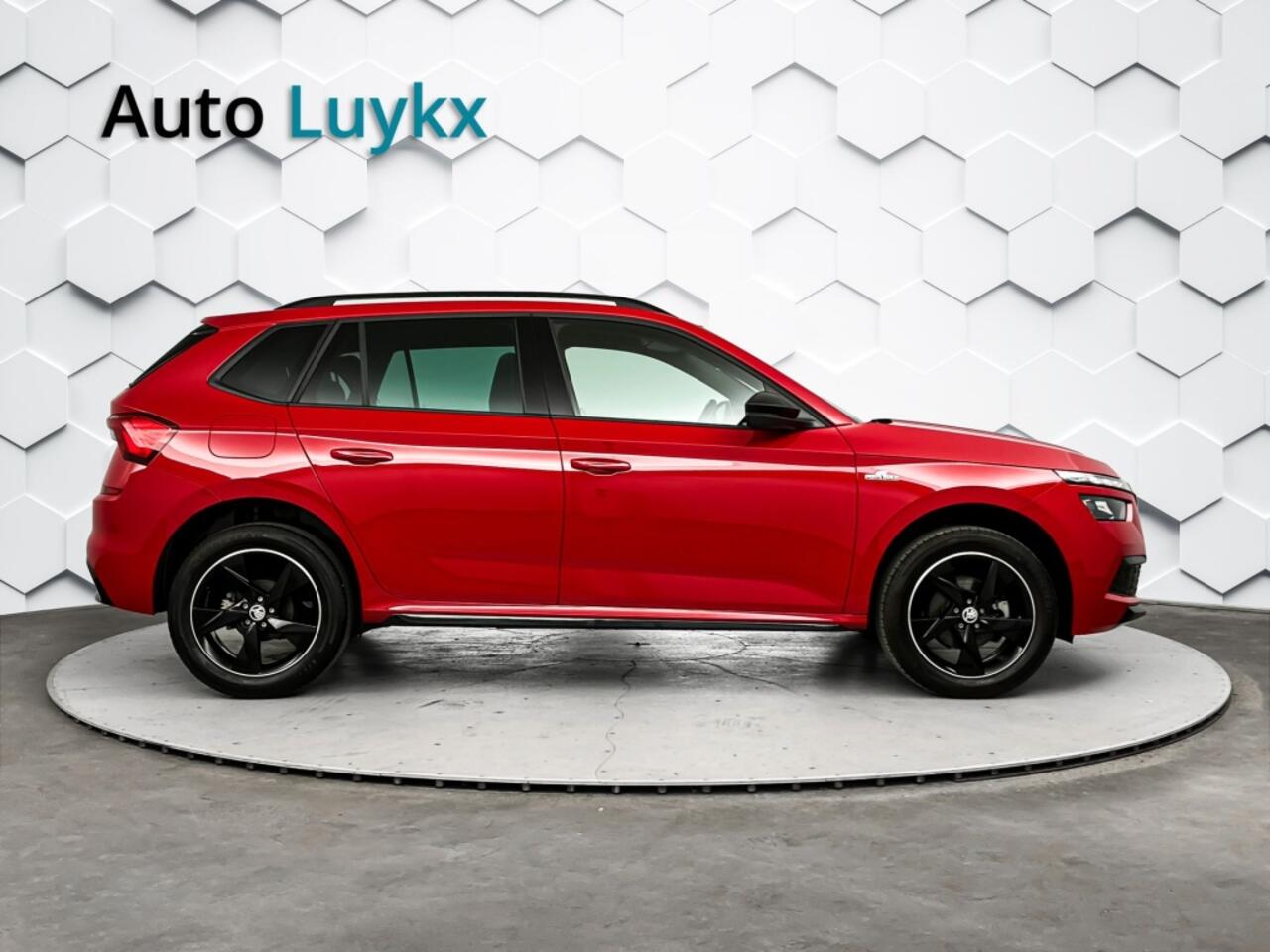 Skoda Kamiq 1.0 TSI Monte Carlo DSG Automaat | Panoramadak | Sportstoelen | Apple Carplay/Android Auto