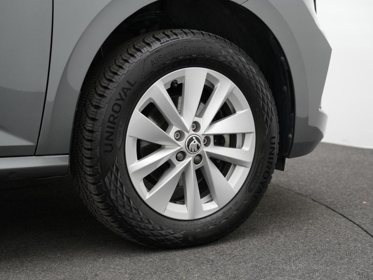 Skoda Kamiq 1.0 TSI 115 pk DSG Selection | Stuur-/stoelverwarming | Achteruitrijcamera | Carplay | Virtual Cockpit