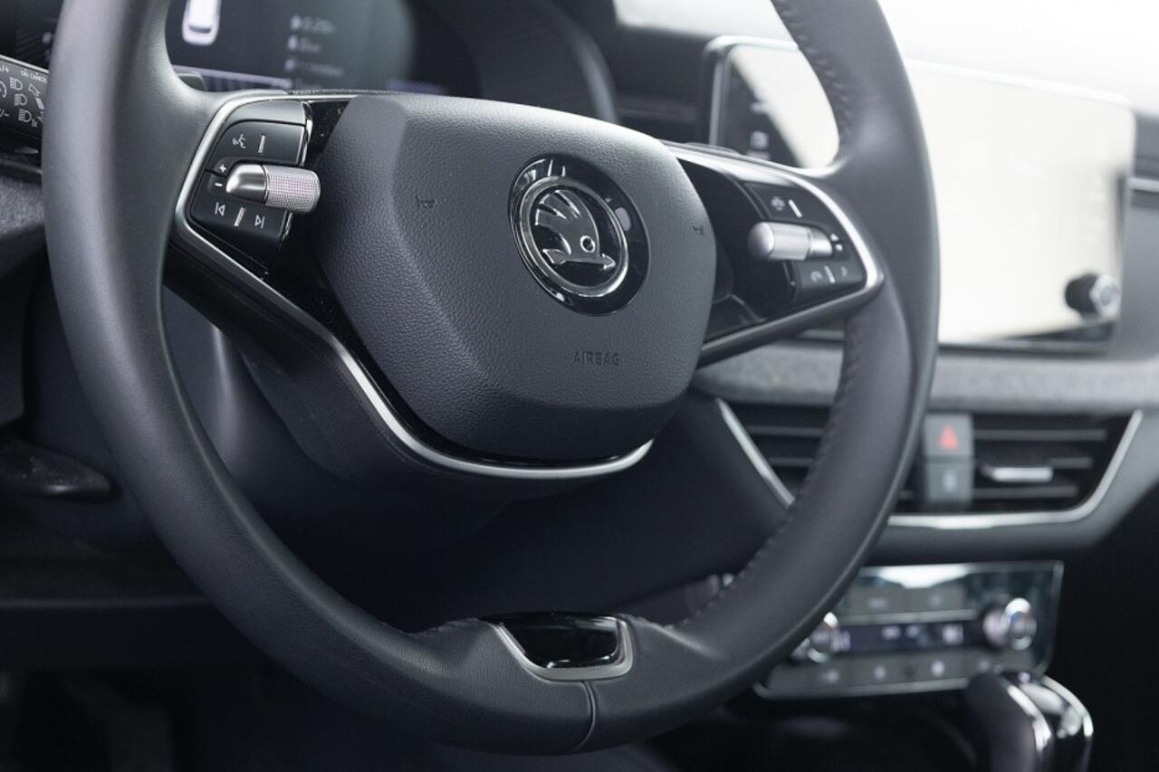 Skoda Kamiq 1.0 TSI Selection Automaat | ECC | Trekhaak ? 1e Eigenaar .