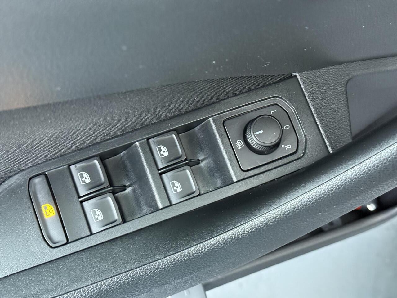 Skoda Kamiq 1.0 TSI Selection | 116 PK | Climate control | Cruise control | Apple Carplay/Android Auto |