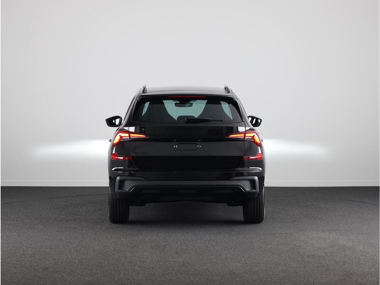 Skoda Kamiq 1.0 TSI Monte Carlo 115pk | Panoramadak | Stoelverwarming | Apple Carplay/ Android auto | 17 inch Lichtmetalen velgen