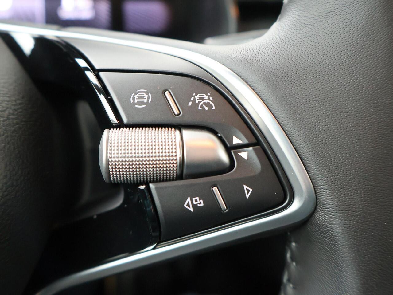 Skoda Kamiq Selection 1.0 TSI 115 PK | Travel Pakket | 16" Lichtmetalen velgen | Apple Carplay/Android Auto | Climate controle |