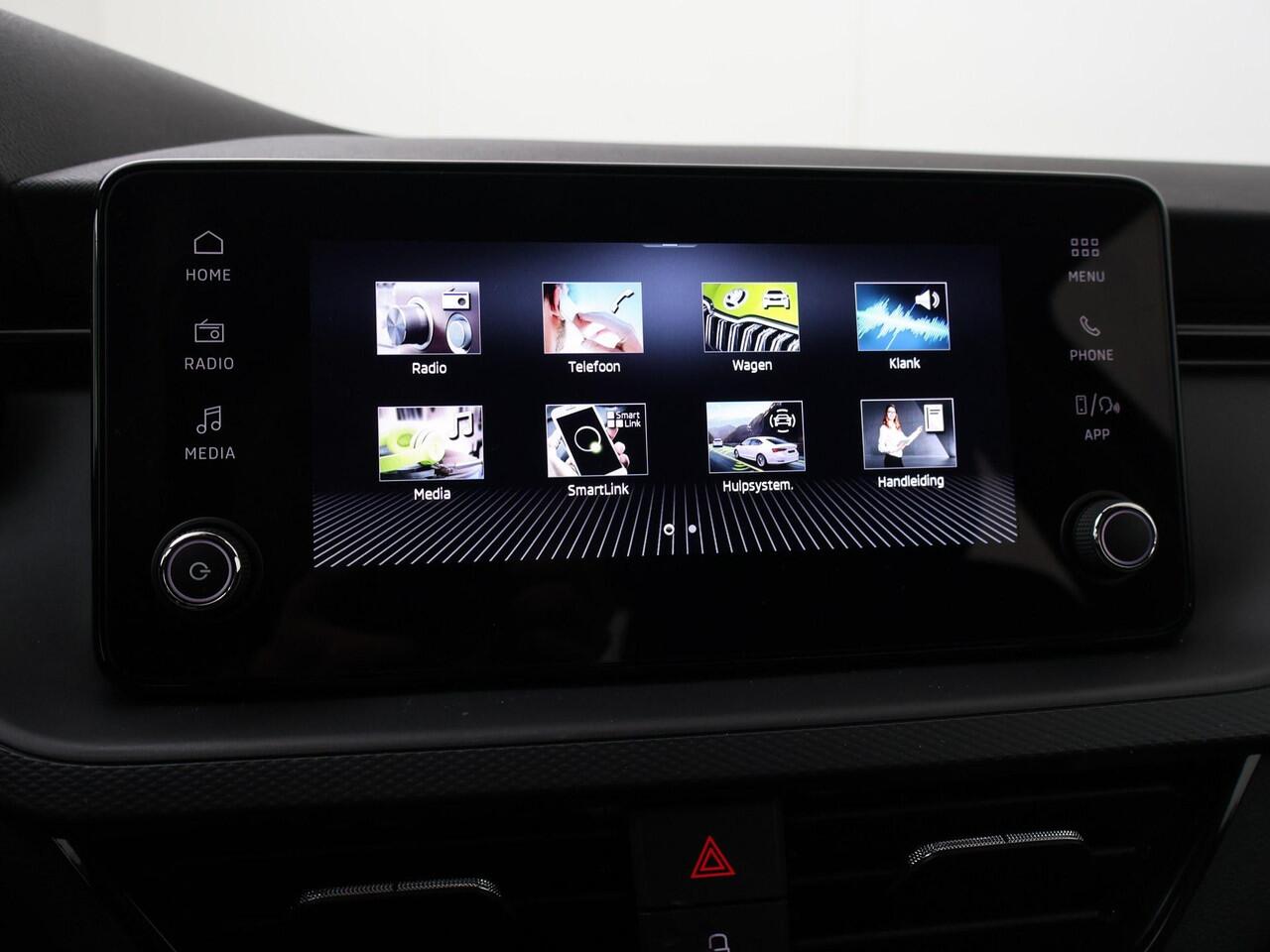 Skoda Kamiq 1.0 TSI Essence 115 PK | Parkeersensoren | Cruise Control | Apple Carplay/Android Auto |