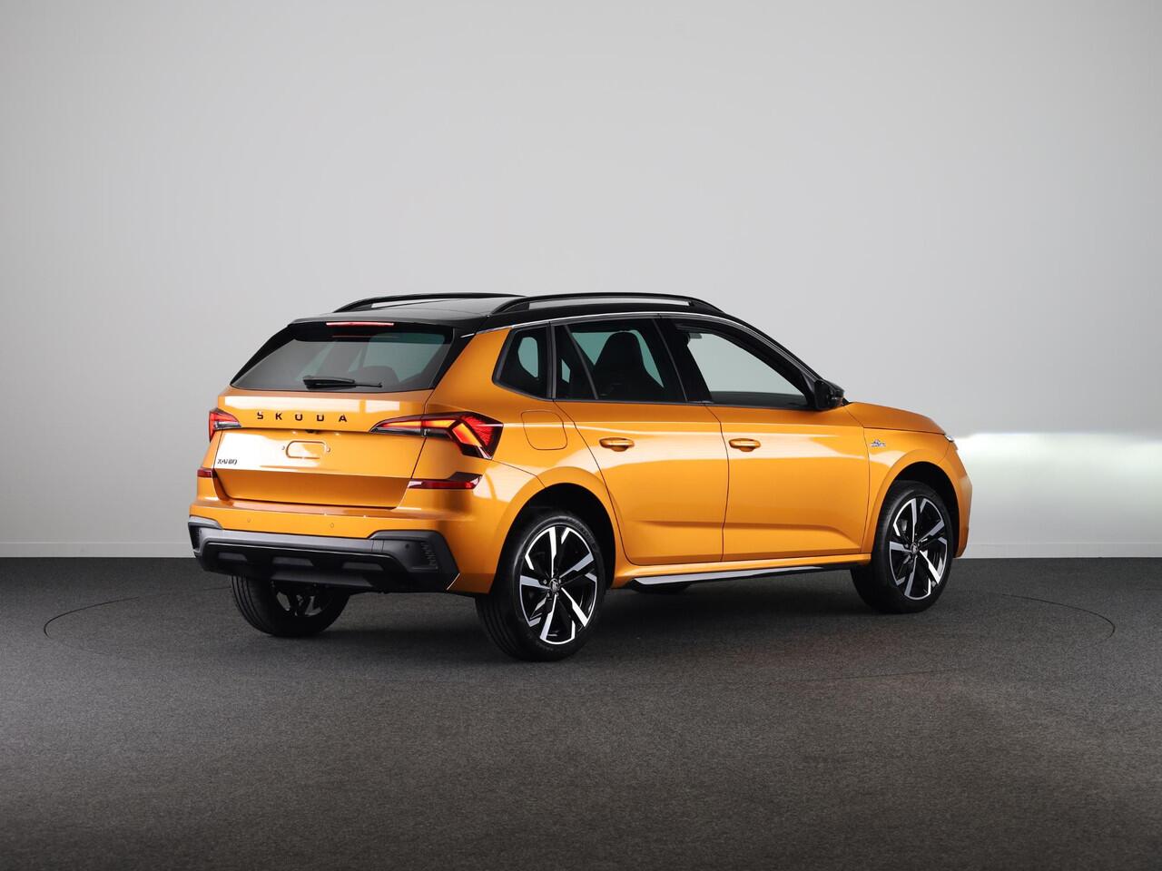 Skoda Kamiq Monte Carlo 1.0 TSI 115 pk 7 versn. DSG | 18 inch | Blind Spot | Navigatie | Adaptive Cruise | Panoramadak | Stoelverwarming |