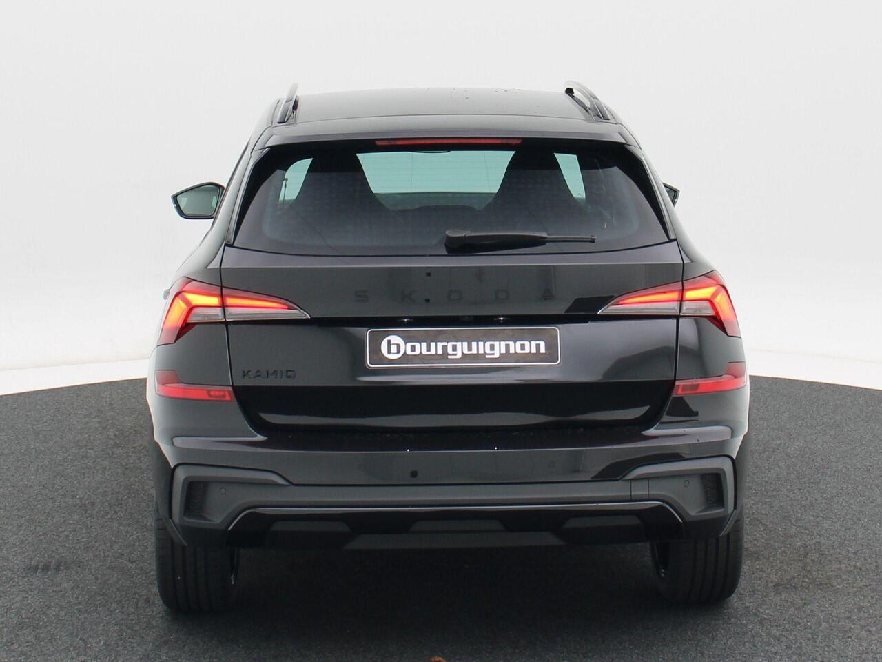 Skoda Kamiq Monte Carlo 1.0 TSI 115 PK | Panoramadak | Stoelverwarming | Achteruitrijcamera | Cruise control