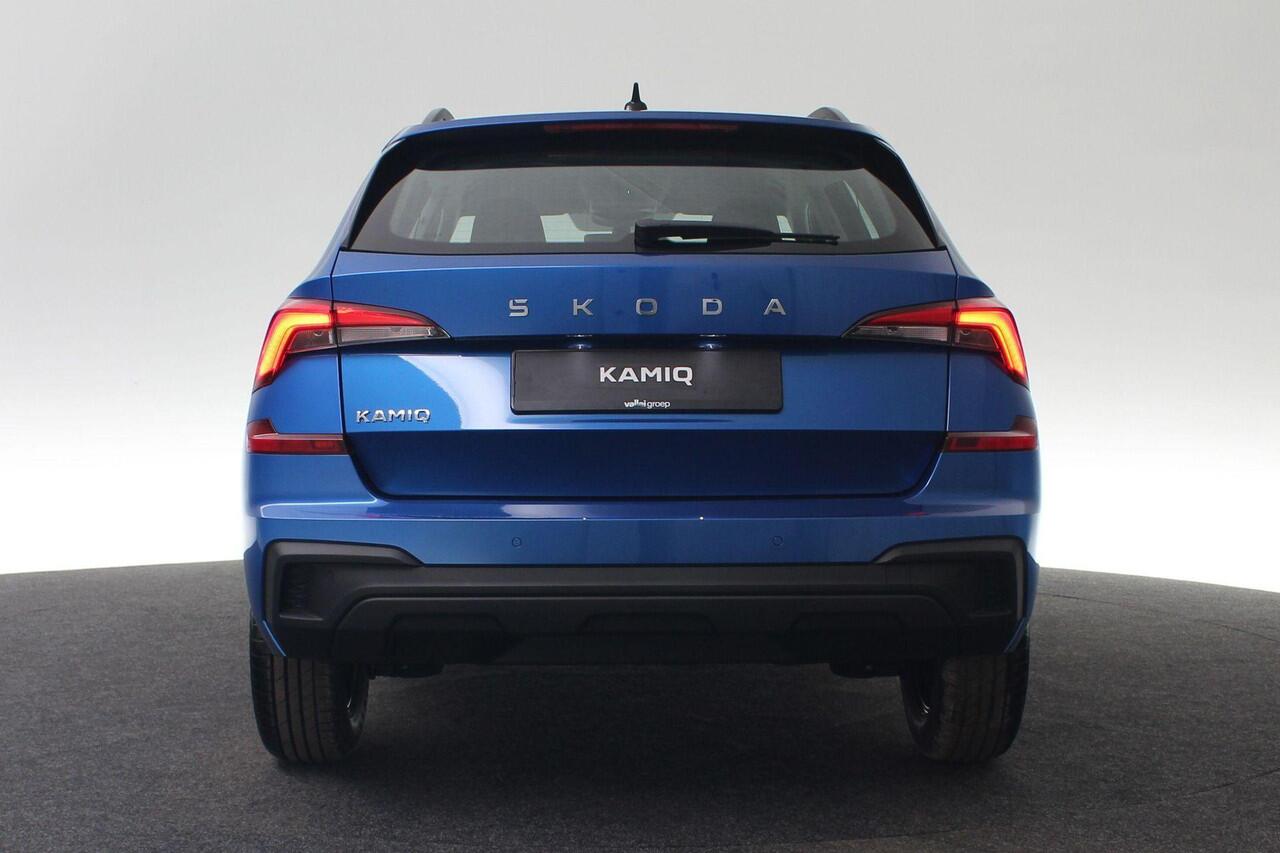 Skoda Kamiq Essence 1.0 TSI 85 kW / 115 pk ¤2.000,- Inruilpremie! | LED | Cruise Control | Parkeersensoren achter | LED verlichting |