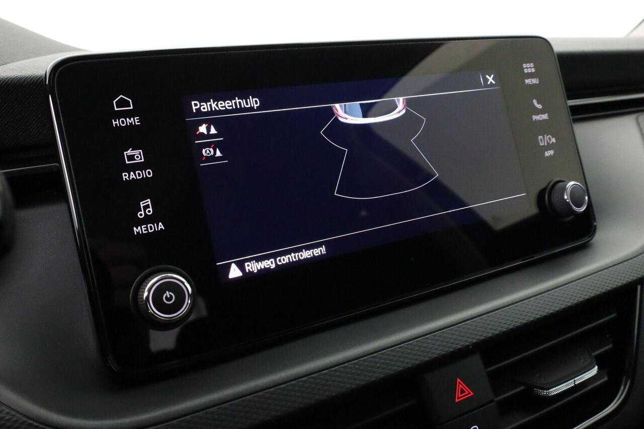 Skoda Kamiq Essence 1.0 TSI 85 kW / 115 pk ¤2.000,- Inruilpremie! | LED | Cruise Control | Parkeersensoren achter | LED verlichting |