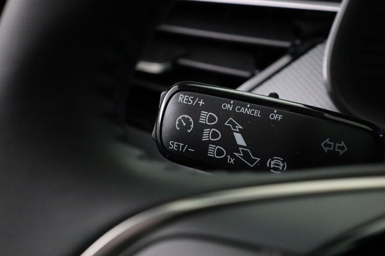 Skoda Kamiq Essence 1.5 TSI 115PK | LED | Cruise Control | Verkeersbord detectie