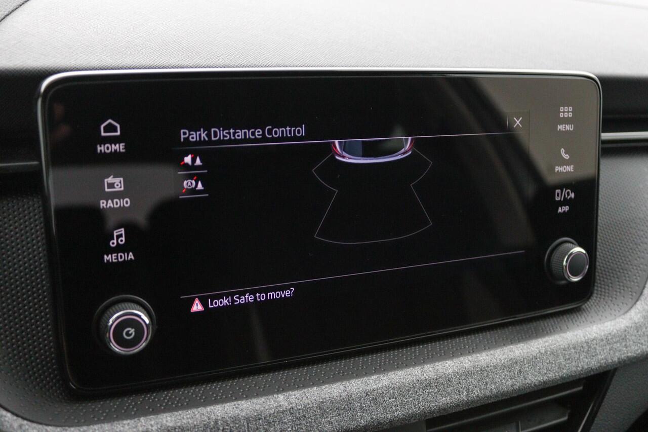 Skoda Kamiq 1.0 TSI Selection DSG | Carplay | 05-2025 | Parkeersensoren