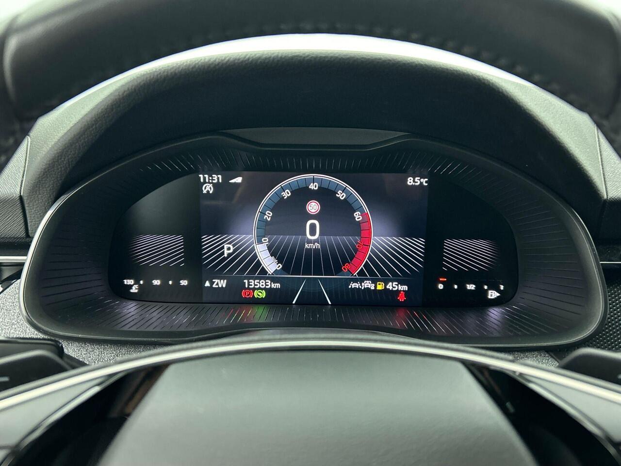 Skoda Kamiq 1.0 TSI Business Edition DSG | Navigatie | Climate control | Cruise control | LED | Keyless | Achteruitrijcamera | Parkeersensoren | Apple Carplay/ Android Auto | Radio