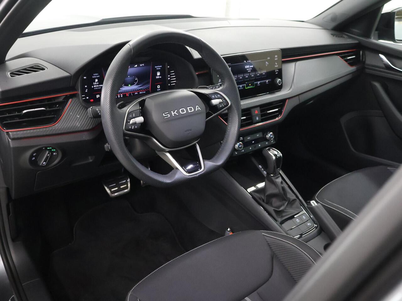 Skoda Kamiq 1.0 TSI Monte Carlo | NL Auto | LED | Navigatie | Digitaal Dashboard | Apple CarPlay/Android Auto | Sportstoelen | Camera | Stoelverwarming | Adaptieve Cruise Control | Panoramadak | Ele. kofferdeksel |