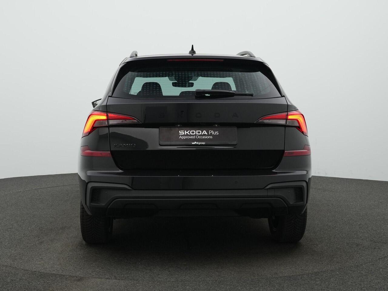 Skoda Kamiq 1.0 TSI 115 pk DSG Selection | Achteruitrijcamera | Stoelverwarming | Keyless Entry