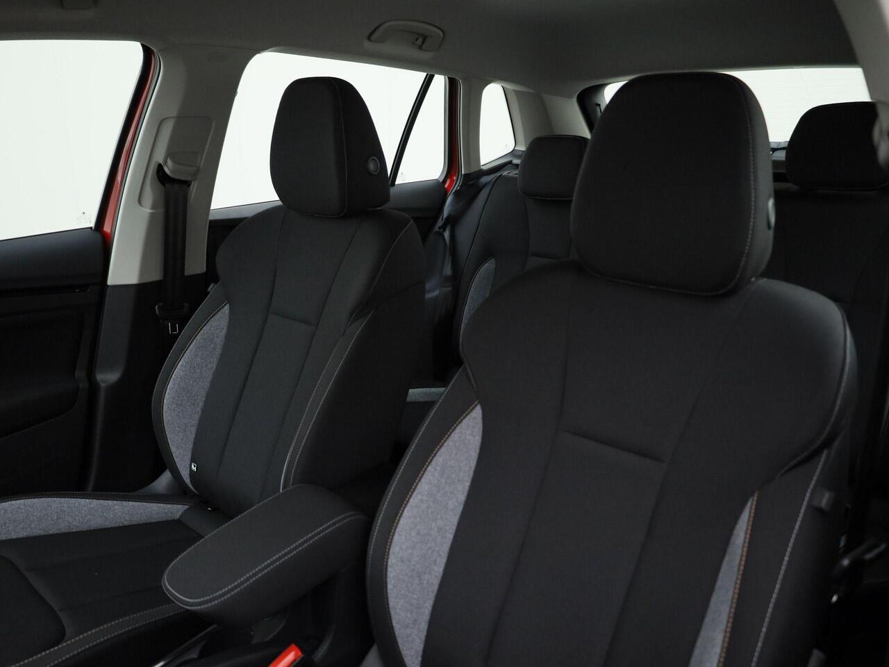 Skoda Kamiq 1.0TSI/115PK Selection DSG · Apple/Android Car Play · Clima · Parkeersensoren · Cruise control · Garantie t/m 14-07-2029 of 100000km