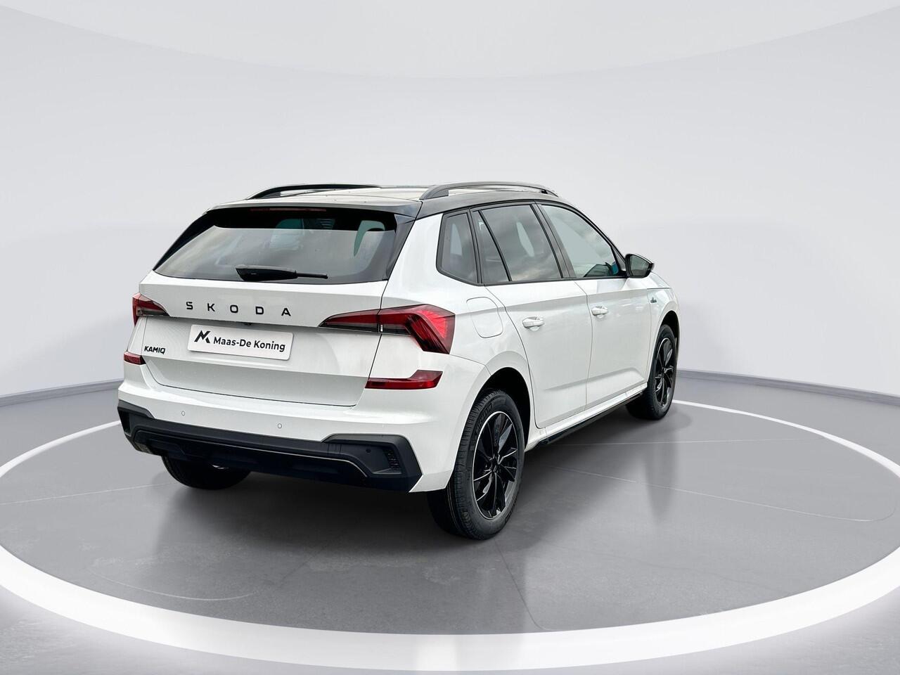 Skoda Kamiq Monte Carlo 1.0 TSI 85kW/115PK SUV 6 versn. handgeschakeld | Metallic Lak | Winter pakket | 17'' Lichtmetalen Velgen | DEMO Deal!