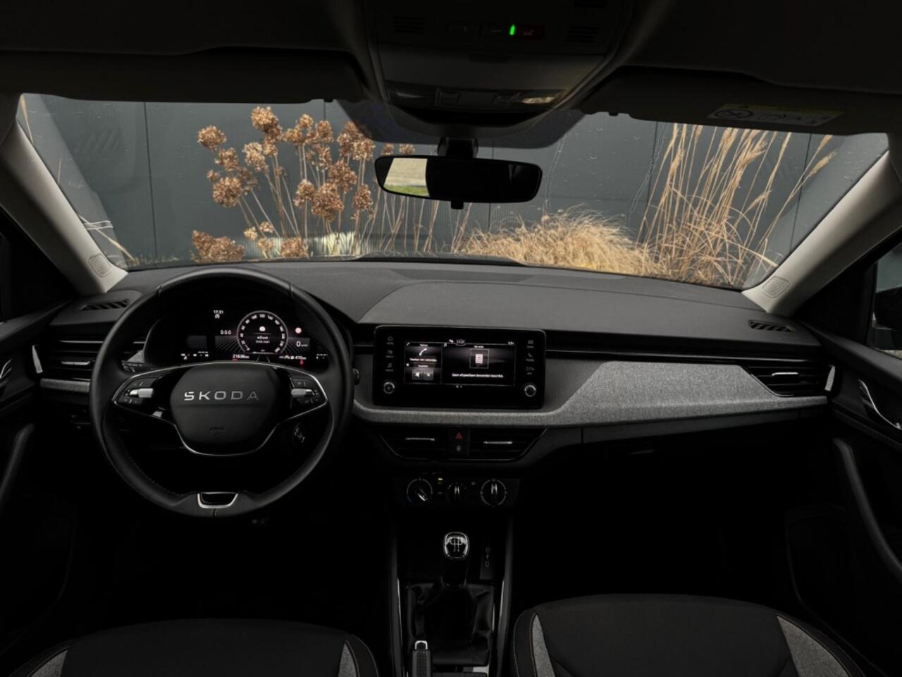 Skoda Kamiq 1.0 TSI Bns. Edition GARANTIE PDC SPORTVELGEN LED AIRCO