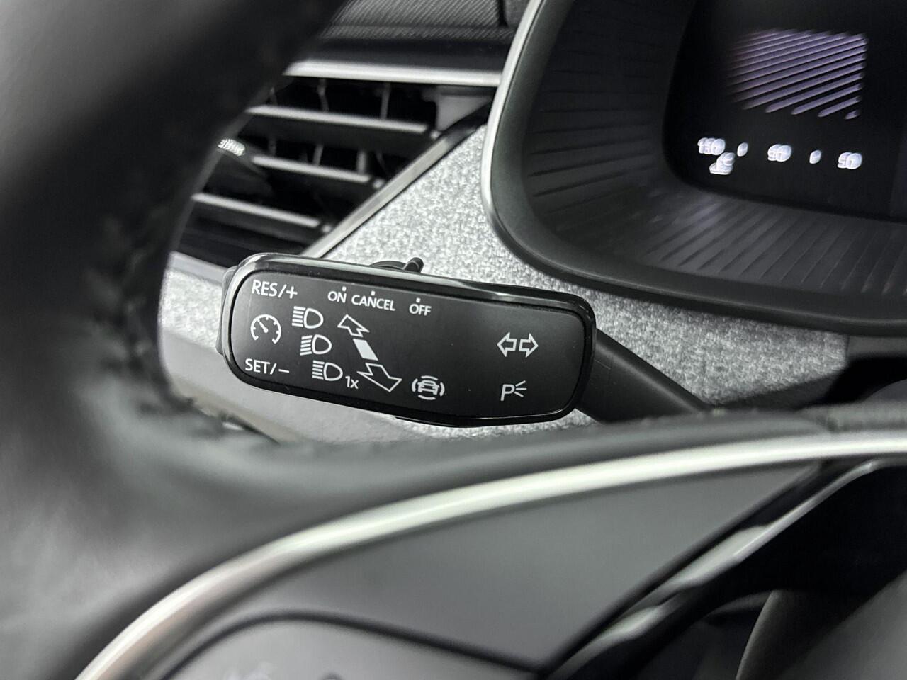 Skoda Kamiq 1.0 TSI Business Edition | Navigatie | Achter camera | Parkeersensoren