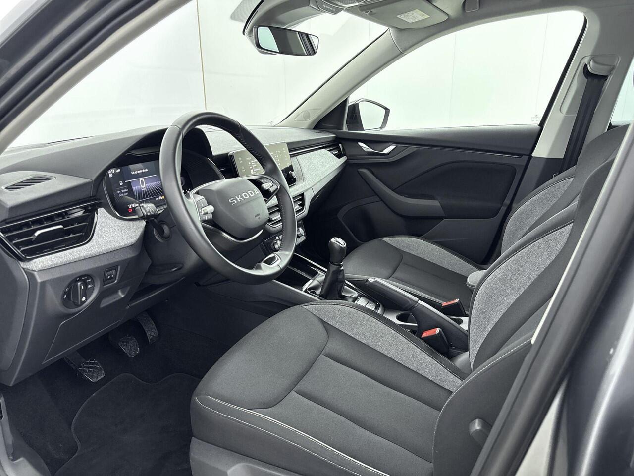 Skoda Kamiq 1.0 TSI Business Edition | Navigatie | Achter camera | Parkeersensoren
