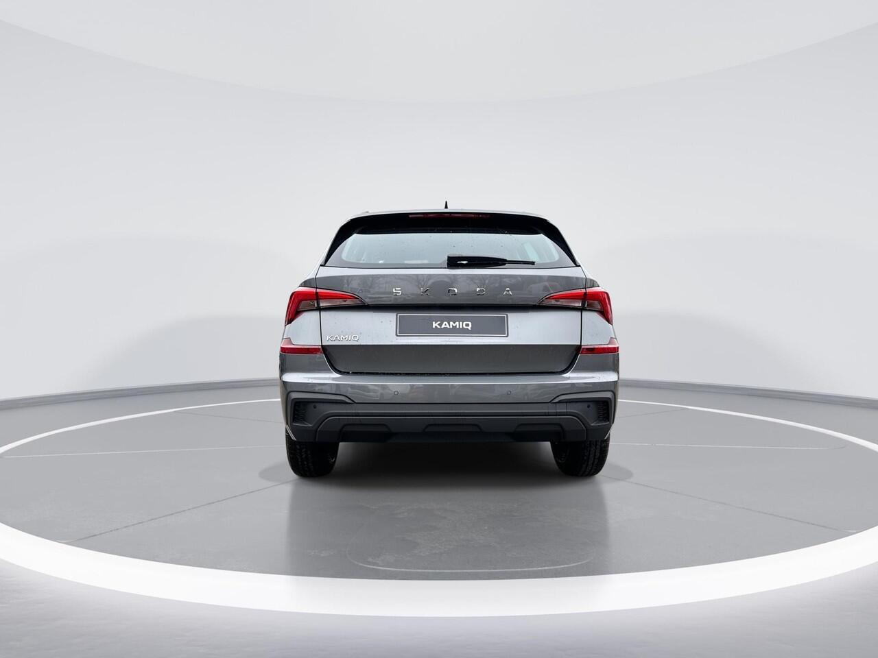 Skoda Kamiq Essence 1.0 TSI 85 kW / 115 PK SUV 6 versn. Hand | Technology Pakket | Private Lease ¤369,- | 3000,- inruilvoordeel!!