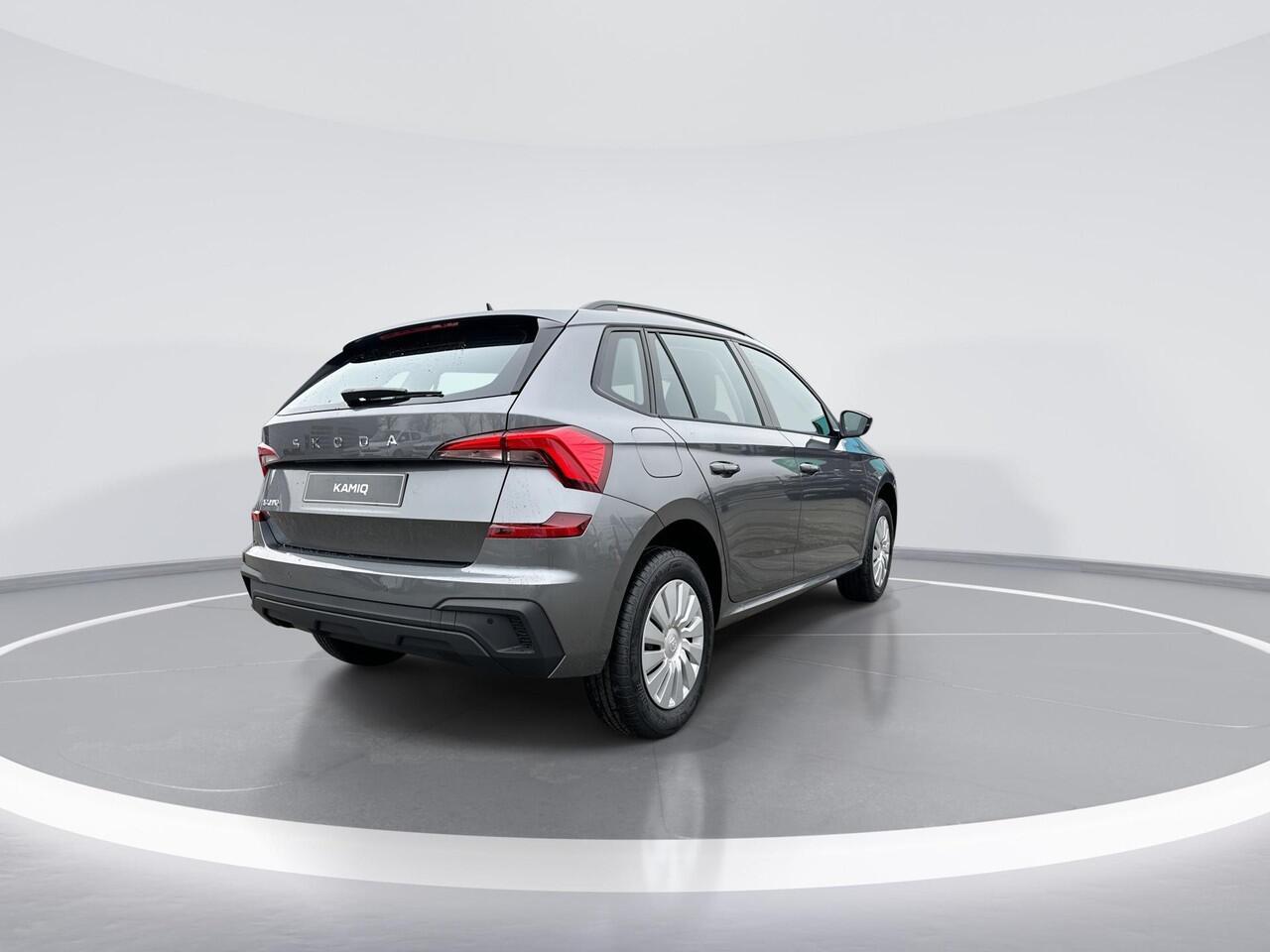 Skoda Kamiq Essence 1.0 TSI 85 kW / 115 PK SUV 6 versn. Hand | Technology Pakket | Private Lease ¤369,- | 3000,- inruilvoordeel!!