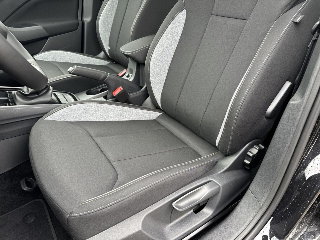 Skoda Kamiq Selection 1.0 TSI 85 kW / 115 PK SUV 6 versn. Hand | Private Lease ¤389,- | 3000,- inruilvoordeel!!