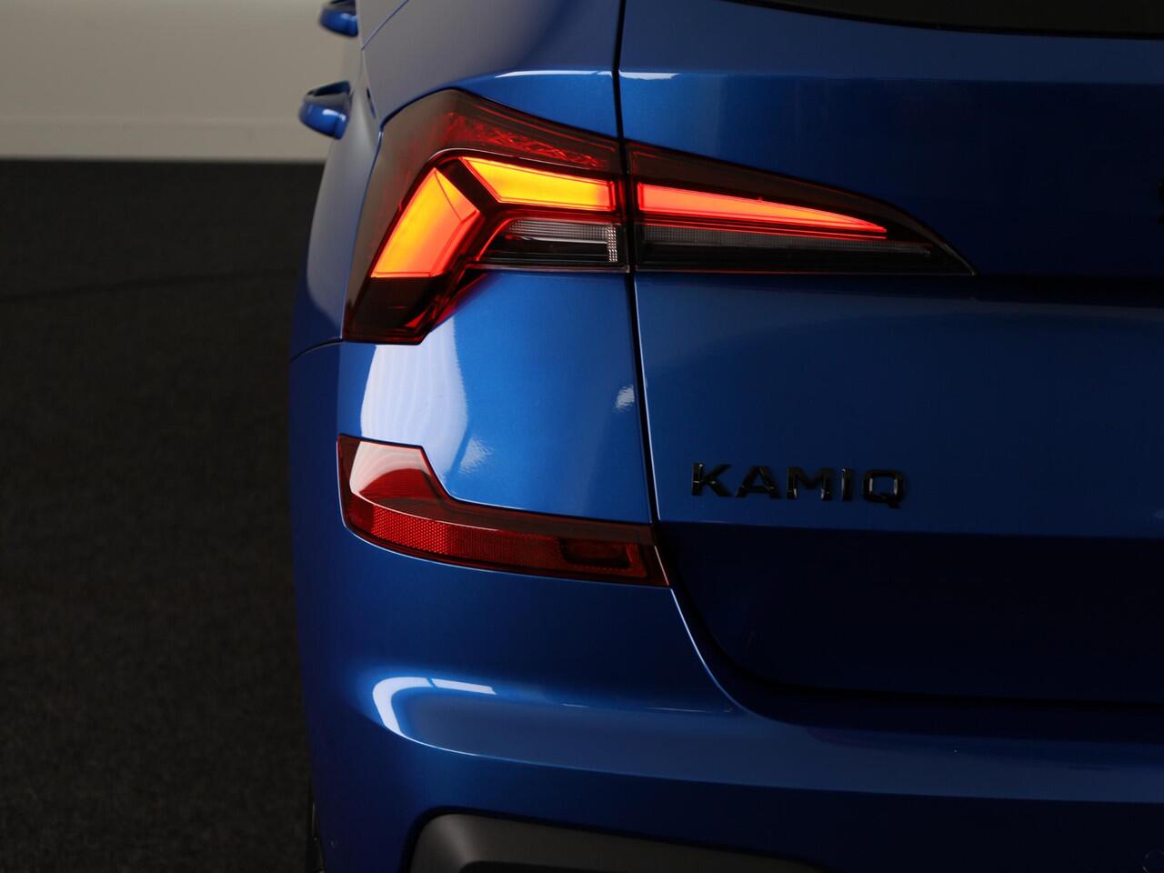 Skoda Kamiq Monte Carlo 1.0 TSI 115 pk 7 versn. DSG | Travel Assist Plus | Winter Pakket | 18 inch lichtmetalen velgen