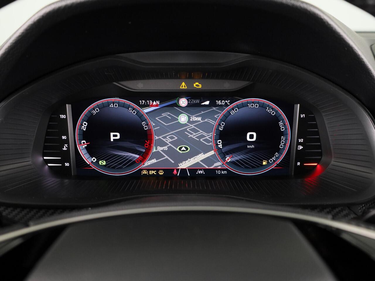 Skoda Kamiq Monte Carlo 1.0 TSI 115 pk 7 versn. DSG | Navigatie Pakket | Travel Assist Plus | Wegklapbare trekhaak | Winter Pakket | Charging | 18 inch lichtmetalen velgen