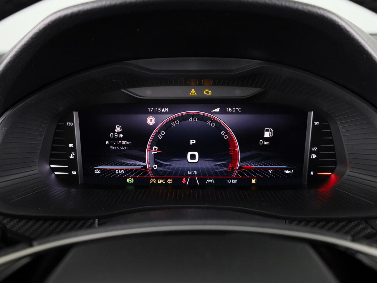 Skoda Kamiq Monte Carlo 1.0 TSI 115 pk 7 versn. DSG | Navigatie Pakket | Travel Assist Plus | Wegklapbare trekhaak | Winter Pakket | Charging | 18 inch lichtmetalen velgen