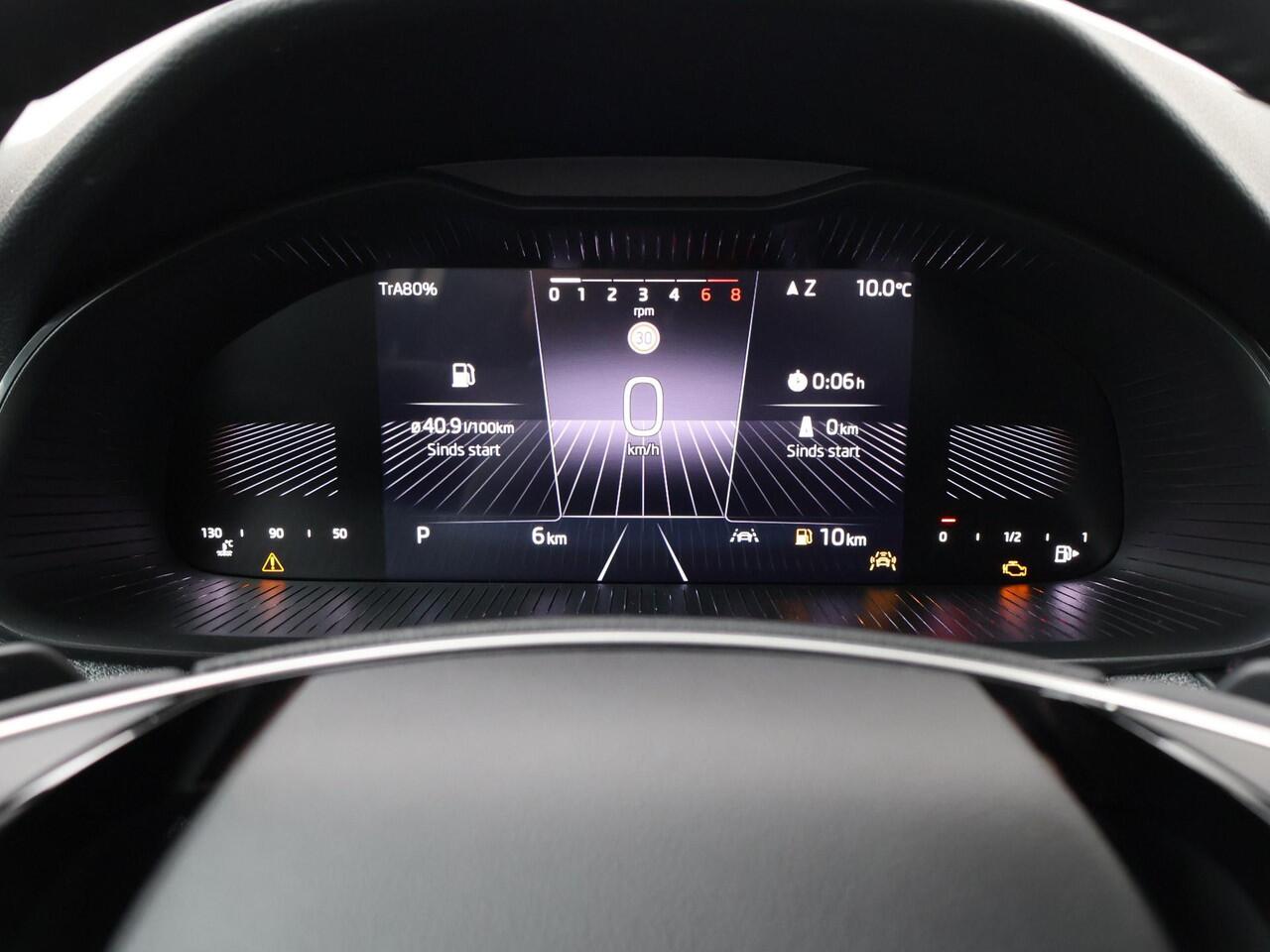 Skoda Kamiq Selection 1.0 TSI 115 PK 7 versn. DSG Automaat | Parkeersensoren | 16" Lichtmetalen velgen | Apple Carplay/Android Auto |