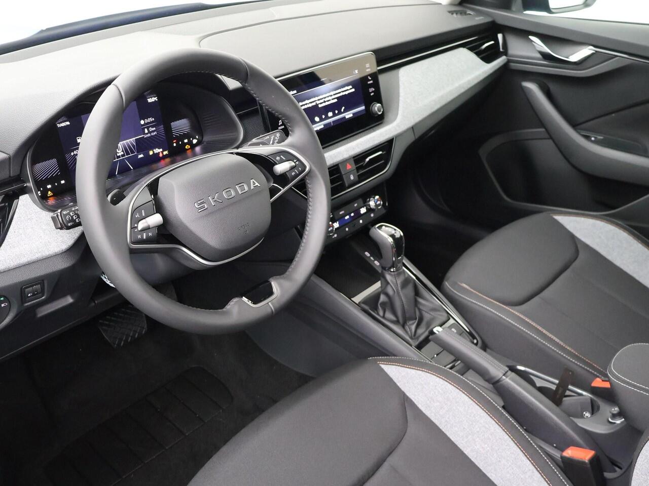 Skoda Kamiq Selection 1.0 TSI 115 PK 7 versn. DSG Automaat | Parkeersensoren | 16" Lichtmetalen velgen | Apple Carplay/Android Auto |