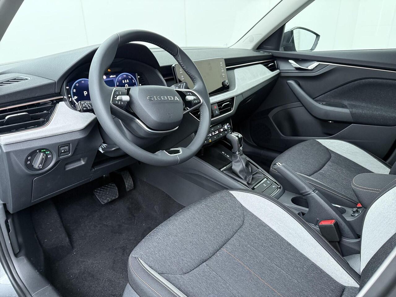 Skoda Kamiq Business Edition 1.0 TSI 115 PK DSG Automaat | Winterpakket | Trekhaak | Camera