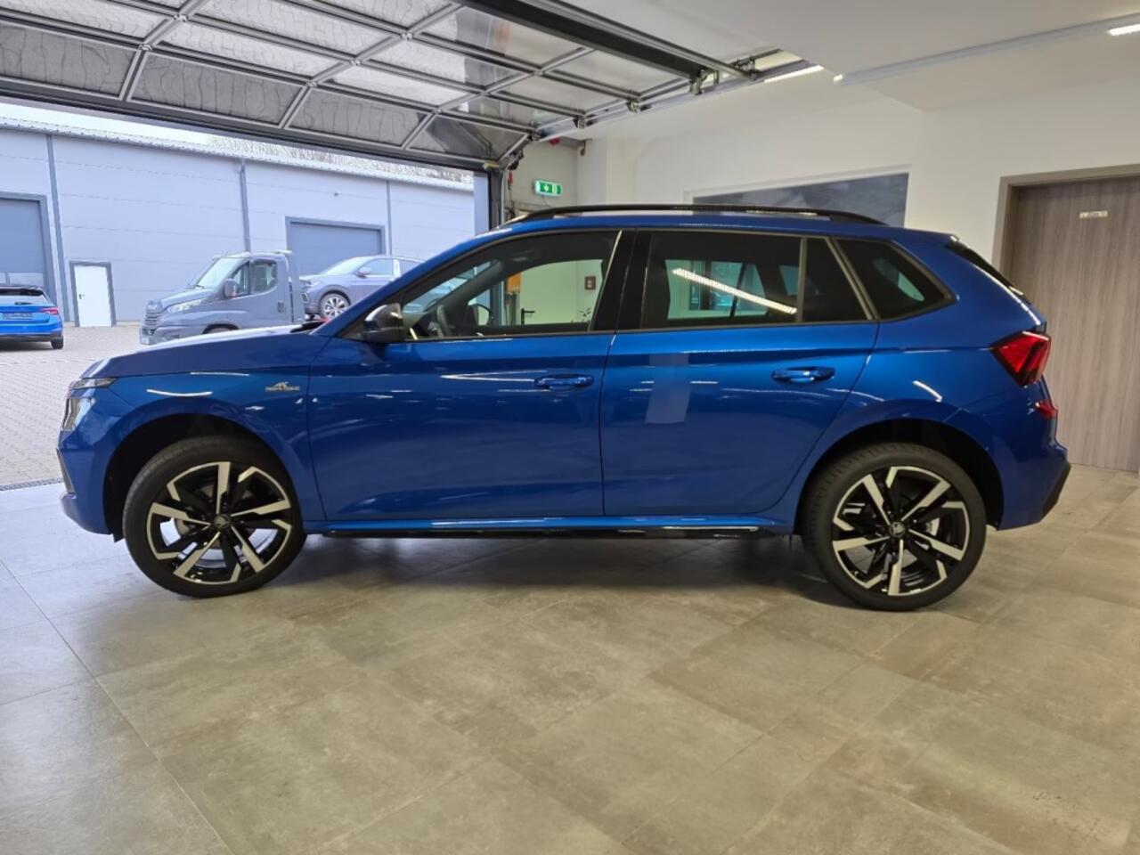 Skoda Kamiq 1.5 TSI DSG MONTE CARLO GLAS-DAK/CAMERA/TREKHAAK/NAVI/CARPLAY/STOELVERW
