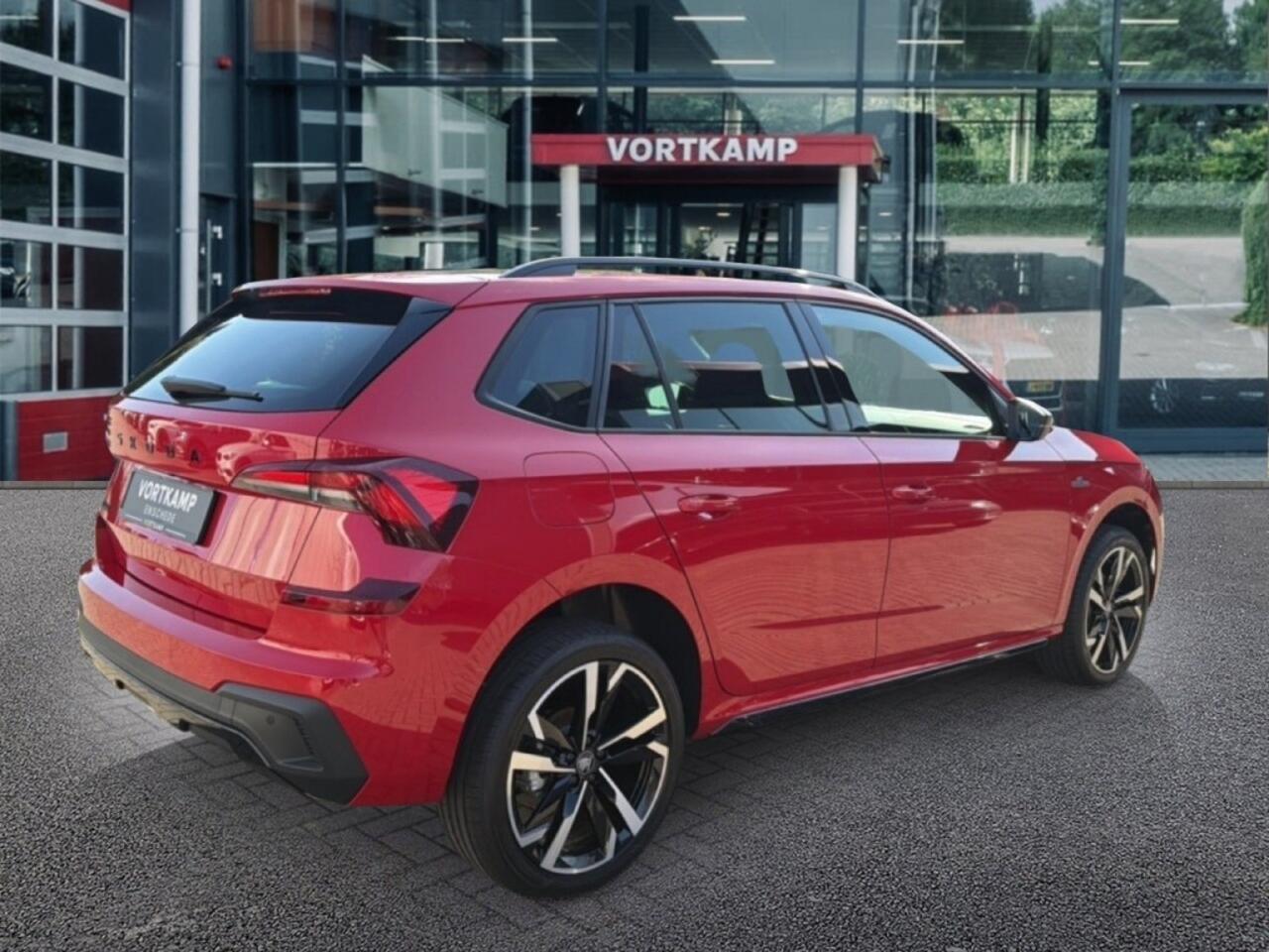 Skoda Kamiq 1.0 TSI MONTE CARLO TREKHAAK/GLASDAK/CAMERA/CRUISE/STOEL+STUURVERW