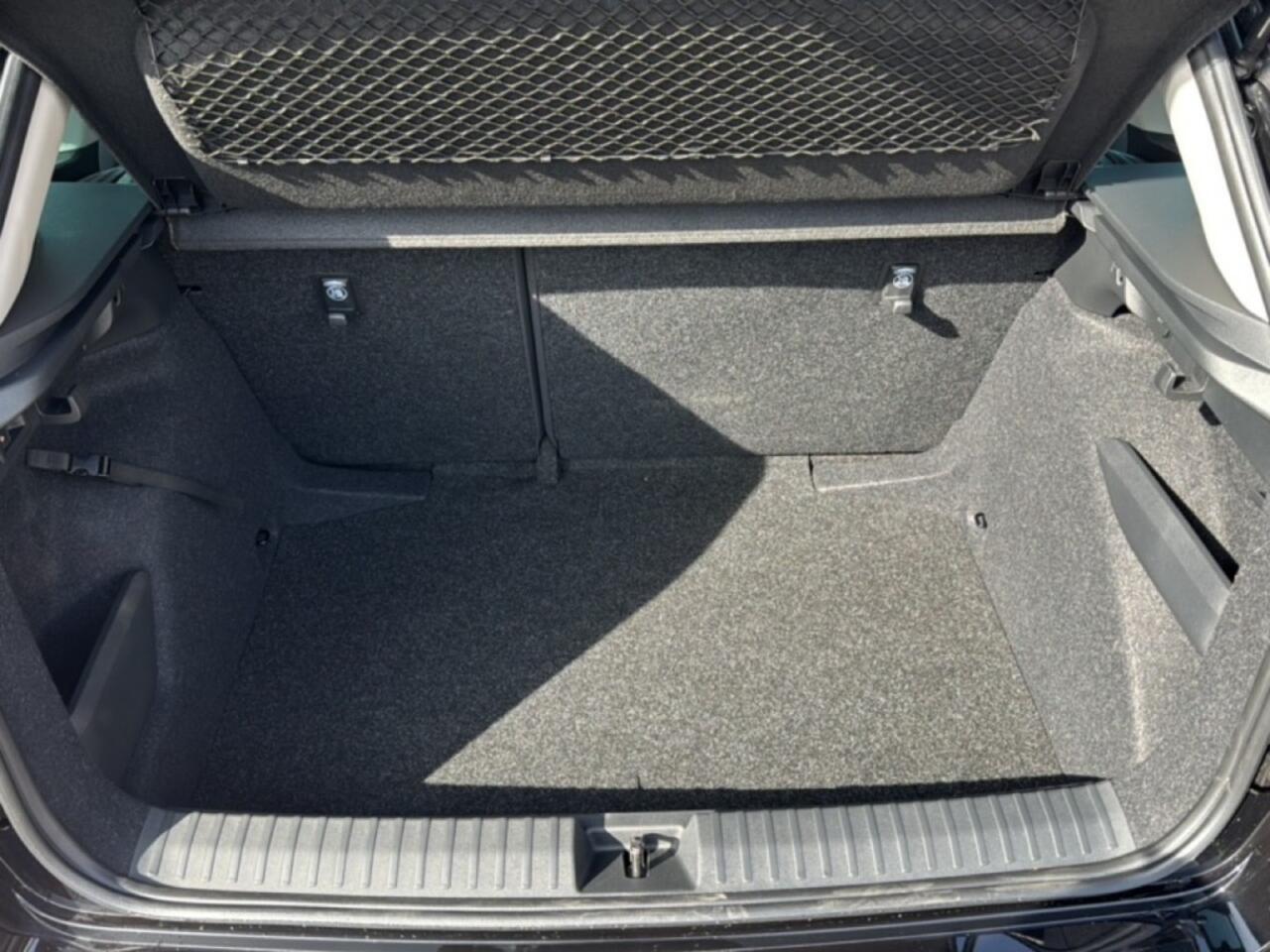 Skoda Kamiq 1.0 TSI SELECTION TREKHAAK/CRUISE/STOELVERW/CARPLAY