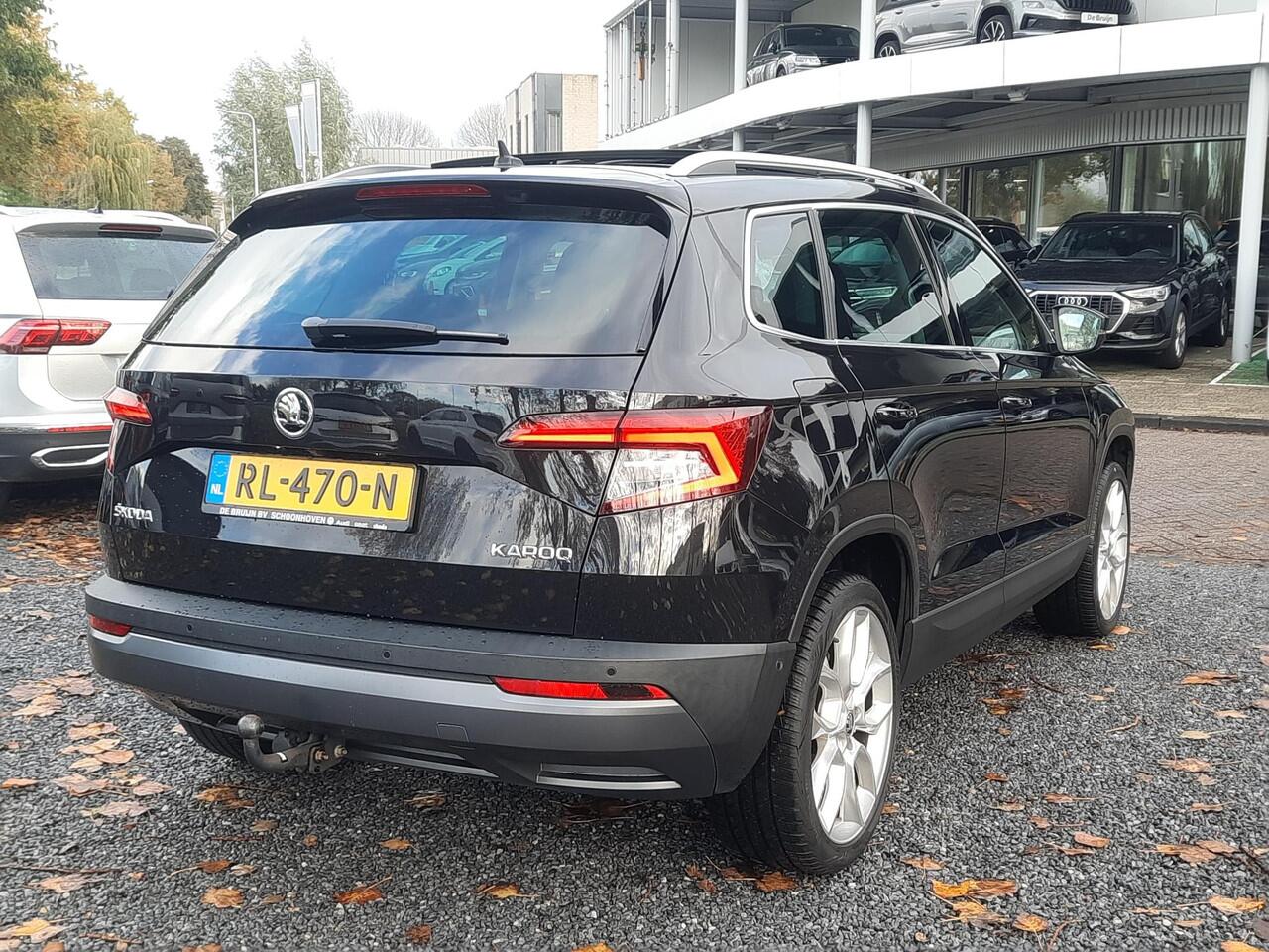 Skoda Karoq 1.5 TSI 150pk DSG Style (Pano,Trekhaak,Camera,Canton)