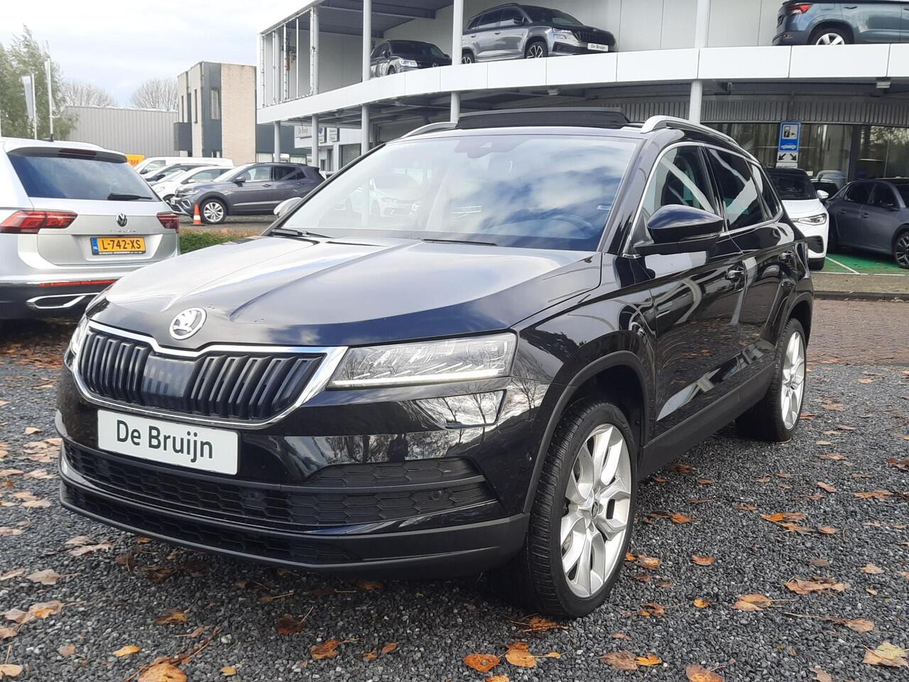 Skoda Karoq 1.5 TSI 150pk DSG Style (Pano,Trekhaak,Camera,Canton)