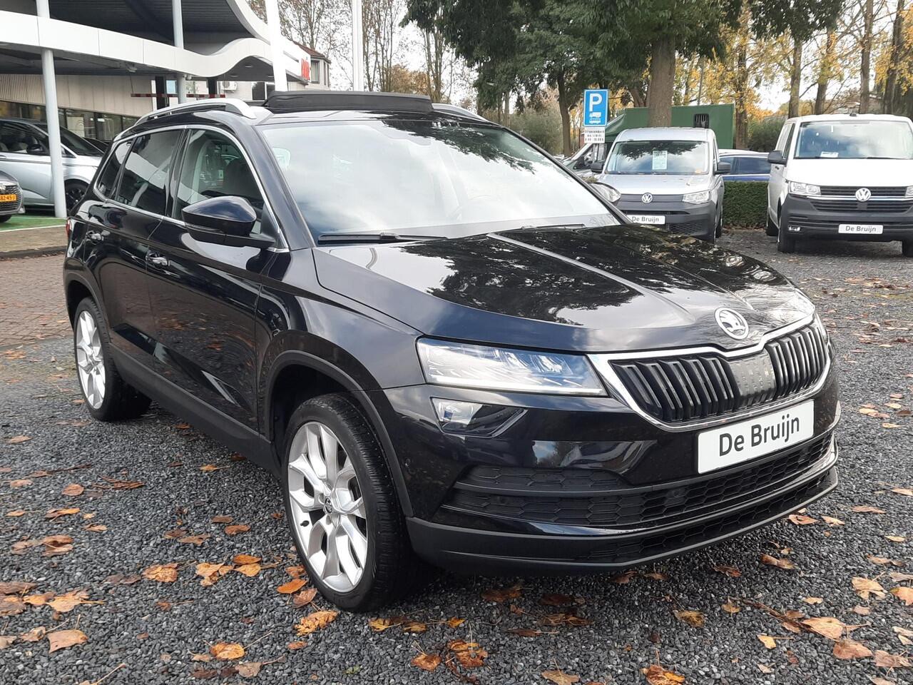Skoda Karoq 1.5 TSI 150pk DSG Style (Pano,Trekhaak,Camera,Canton)