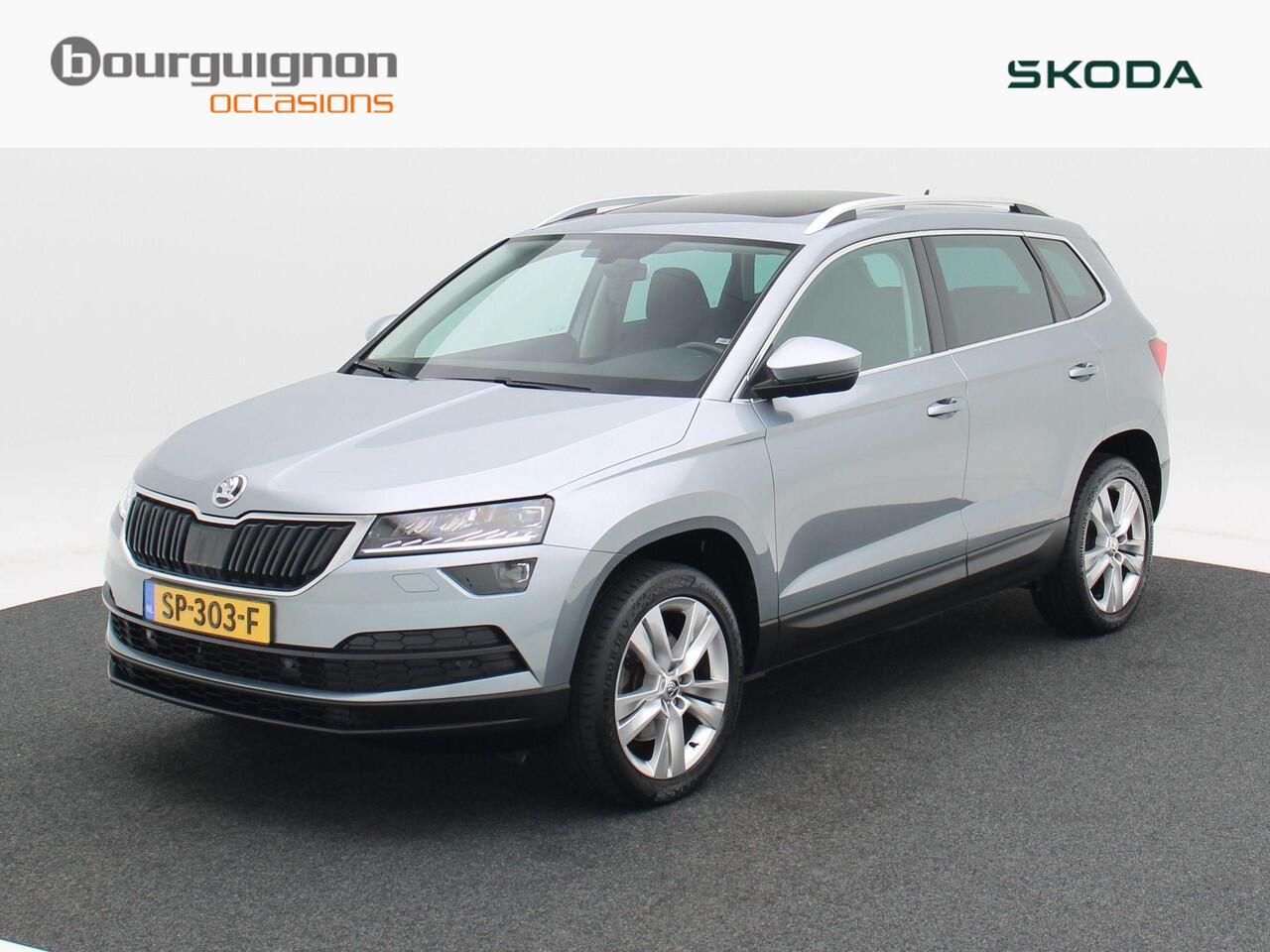 Skoda Karoq 1.5 TSi 150 Pk Style Business | Panoramadak | Canton | Trekhaak | Stoelverwarming | Adaptive Cruise | Navigatie | Carplay | Camera | 18 inch | 108.873 Km!!