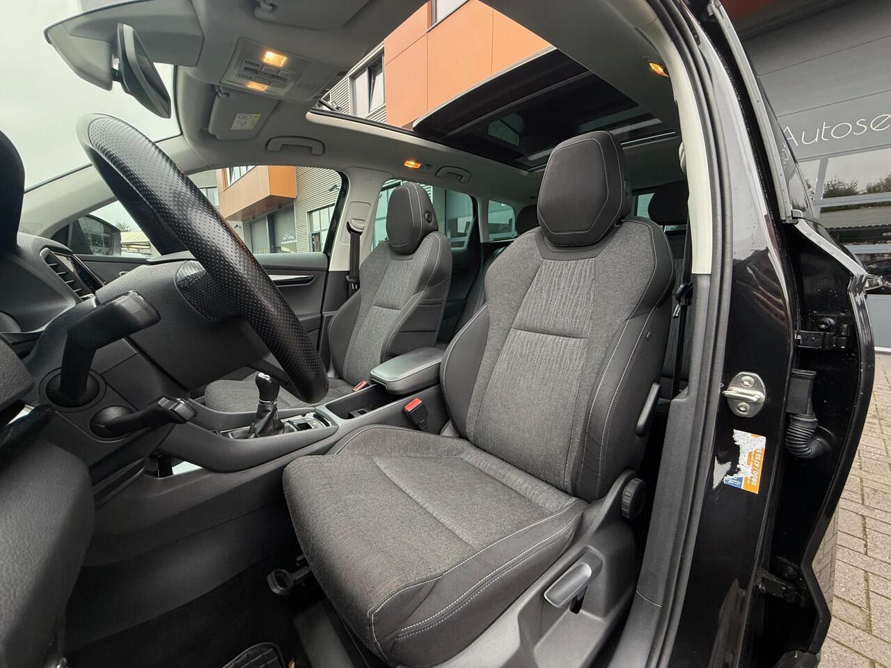 Skoda Karoq 1.5 TSI ACT Style Pano Navi Camera