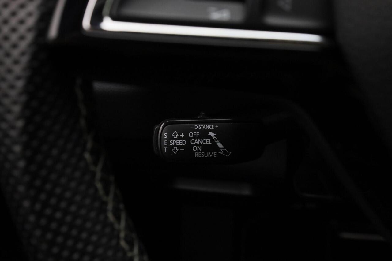 Skoda Karoq 1.5 TSI 150 pk DSG ACT Sportline Business | Achteruitrijcamera | Stoelverwarming | Navigatie