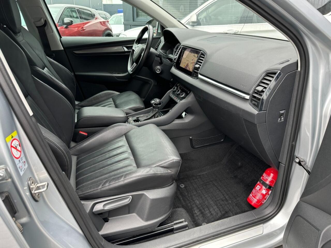 Skoda Karoq 1.0 TSi Ambition Business Camera Leder Trekhaak