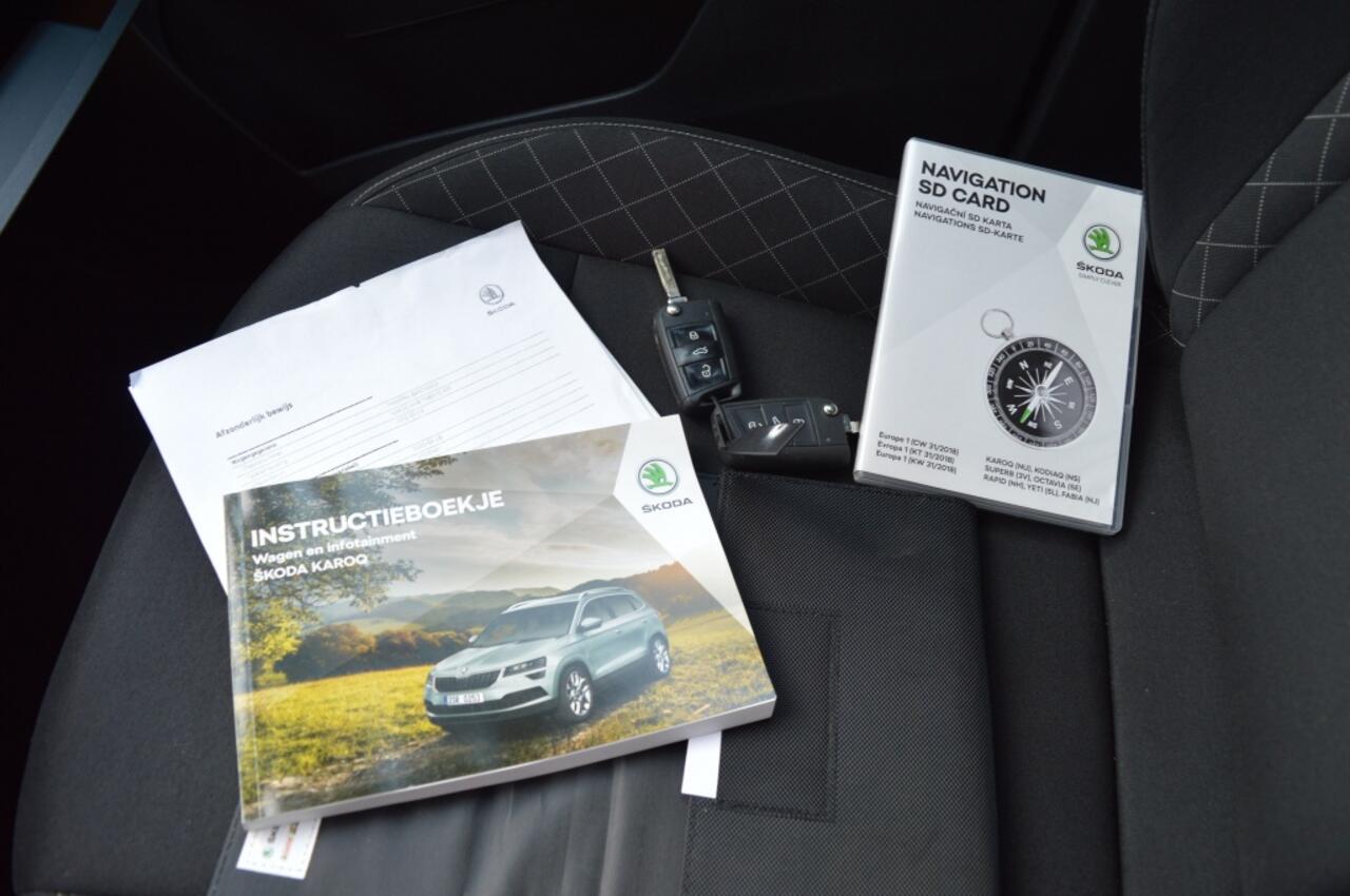 Skoda Karoq Navigatie, Cruise controle, 1.0 TSI Clever Ed. Automaat